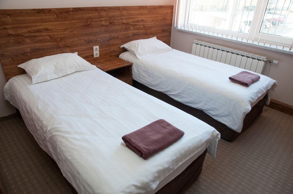 Hostel Izida 2 ドブリチ エクステリア 写真
