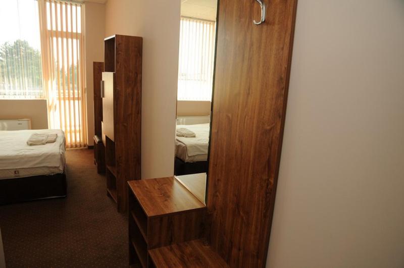 Hostel Izida 2 ドブリチ エクステリア 写真
